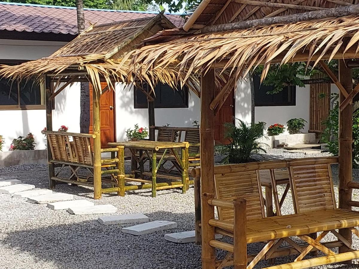 New Breakers Hotel Rawai Exterior foto